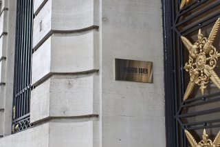 "Les effets de change négatifs ont été compensés par les solides apports nets de fonds au premier semestre et par l'impact positif des marchés haussiers", explique l'associé-gérant senior, Hubert Keller. (KEYSTONE/Gaetan Bally)